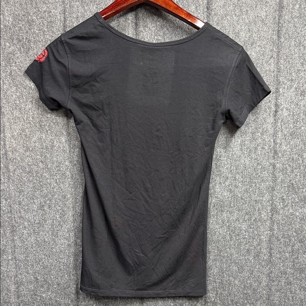 Freda Floral Graphic Black Tee - Picture 4 of 12